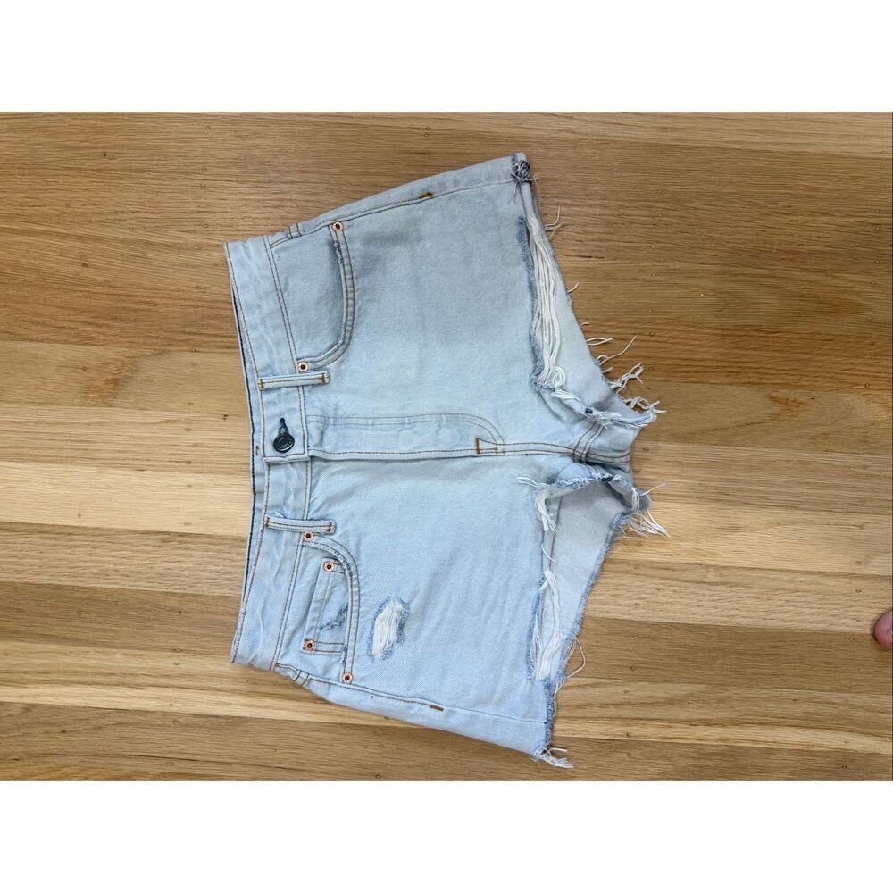 Grlfrnd Cindy Distressed Denim Shorts Size 26 - Picture 2 of 7